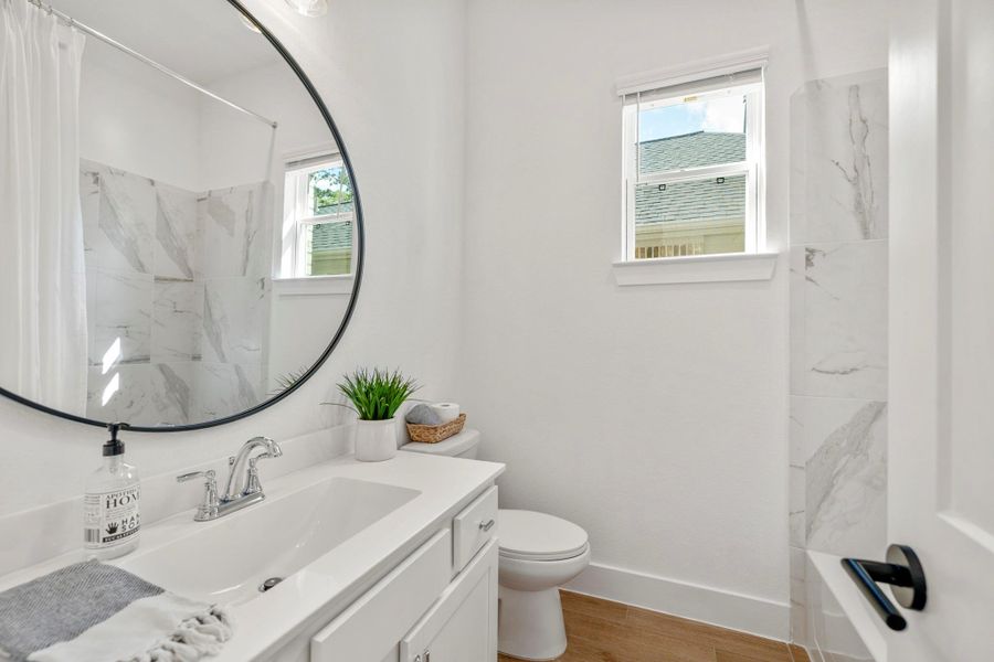 Experience luxury in the upgraded secondary full bath. Experience luxury in the upgraded secondary full bath.