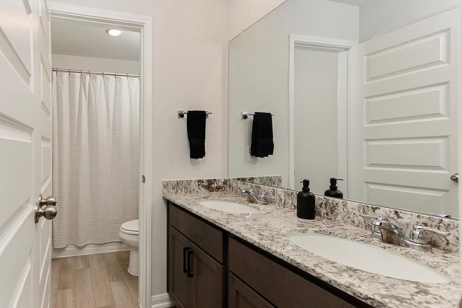 Bathroom #3 with Dual Sinks Bathroom #3 with Dual Sinks