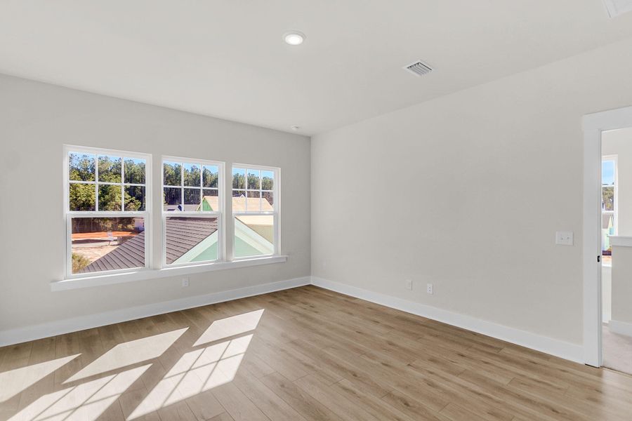 Spacious, unfurnished interior of a new home in Midtown at Nexton, Summerville (Image 35).