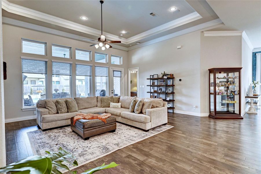 Furnished interior view inside a new home in Artavia 70′, Conroe (Image 15).