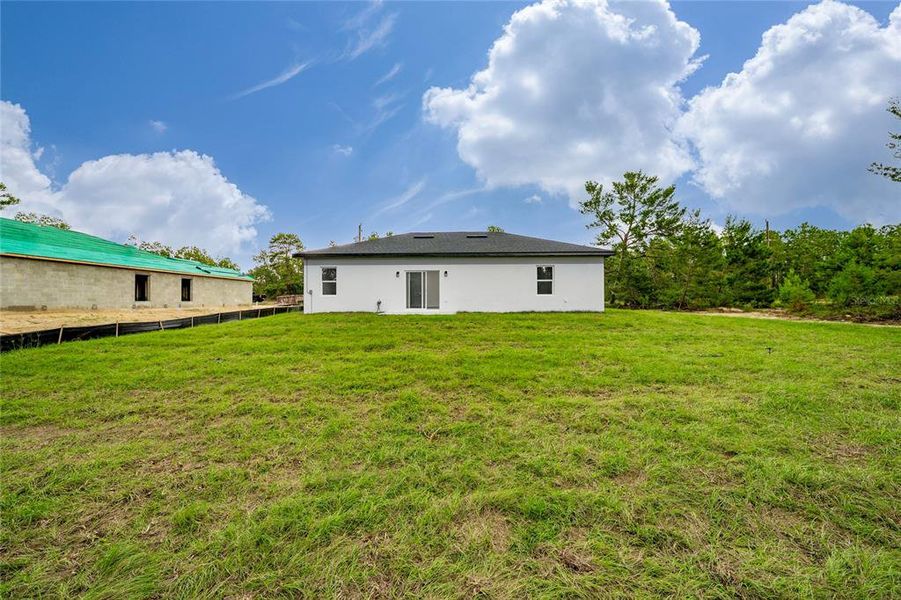 Exterior details and patio area of a home in , Ocala (Image 3).