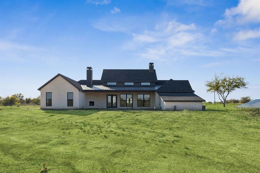 Image 36 of a home in .