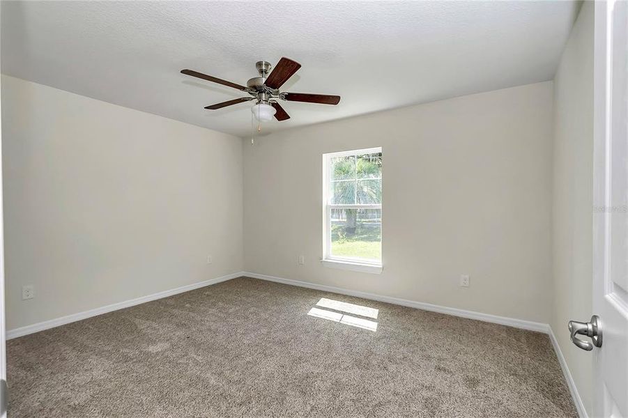 Spacious, unfurnished interior of a new home in , Summerfield (Image 36).
