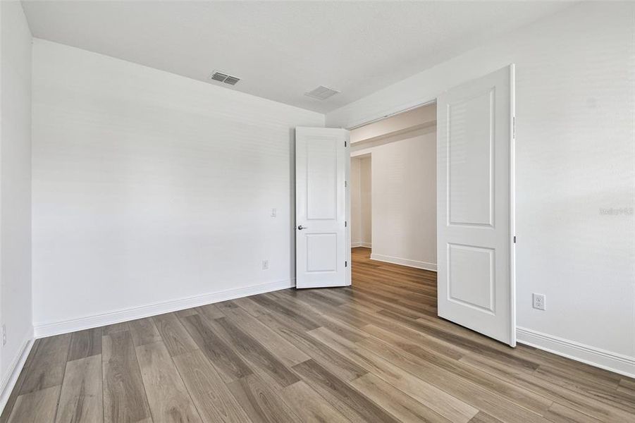 Spacious, unfurnished interior of a new home in Sweetwater at Lakewood Ranch, Lakewood Ranch (Image 26).