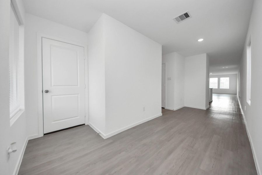 Spacious, unfurnished interior of a new home in , Katy (Image 38). Spacious, unfurnished interior of a new home in , Katy (Image 38).