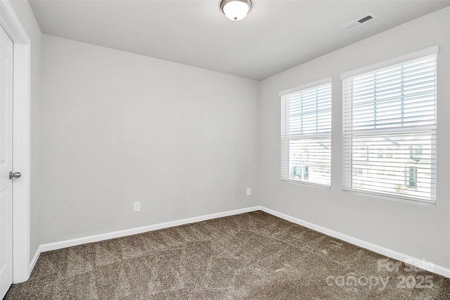 Spacious, unfurnished interior of a new home in Somerset, Fort Mill (Image 32). Spacious, unfurnished interior of a new home in Somerset, Fort Mill (Image 32).