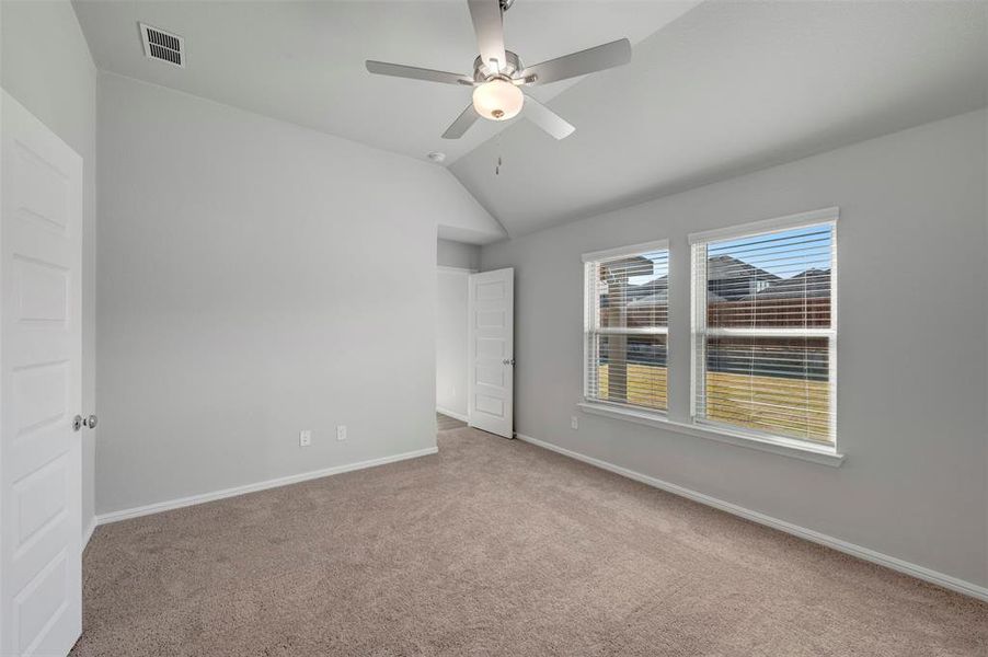 Spacious, unfurnished interior of a new home in Sagebrook, Argyle (Image 33). Spacious, unfurnished interior of a new home in Sagebrook, Argyle (Image 33).