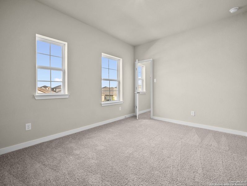 Spacious, unfurnished interior of a new home in Morgan Meadows, San Antonio (Image 12).