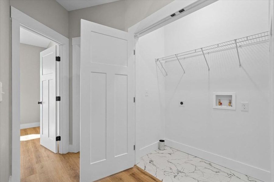 Spacious, unfurnished interior of a new home in , Dalton (Image 35).