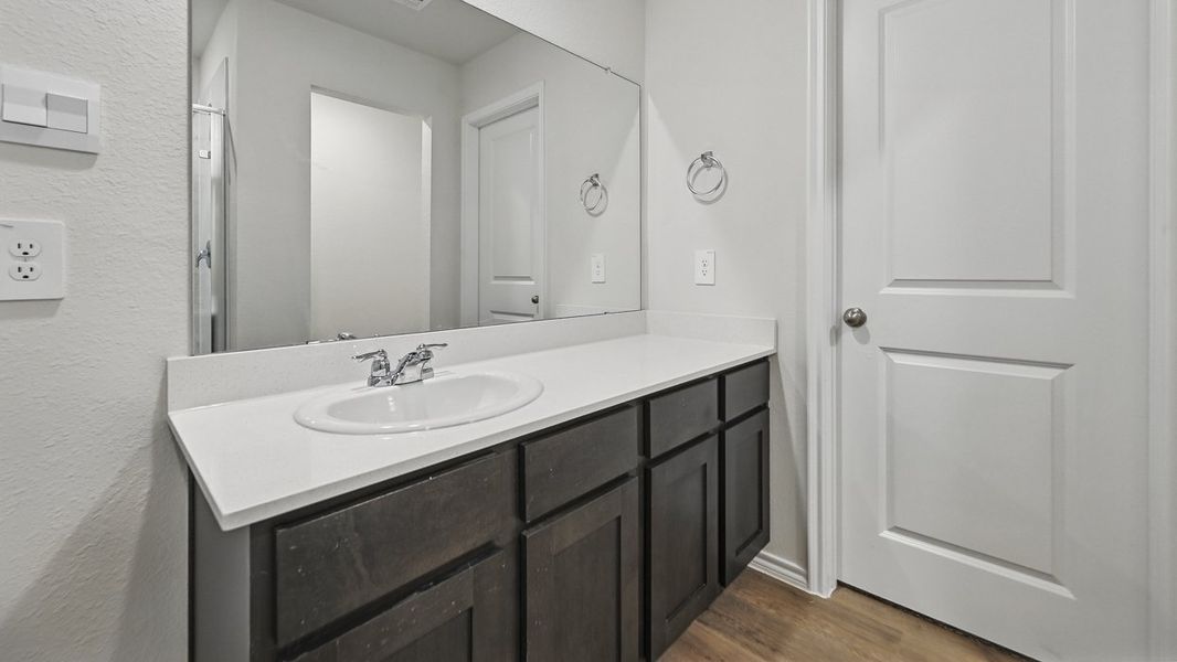 Furnished interior view inside a new home in Oak Valley Estates, Bullard (Image 5).