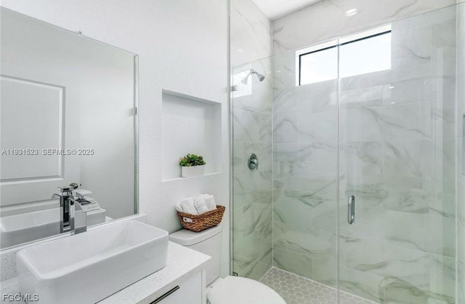 Furnished interior view inside a new home in , Labelle (Image 12).