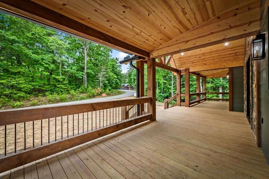 Exterior details and patio area of a home in , McCaysville (Image 21).