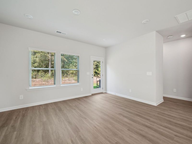 Spacious, unfurnished interior of a new home in Artisan Walk, Fairburn (Image 12). Spacious, unfurnished interior of a new home in Artisan Walk, Fairburn (Image 12).
