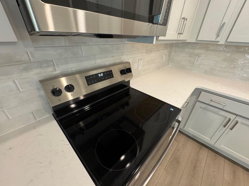 Close-up of interior finishes inside a home in , Ravenel (Image 12).