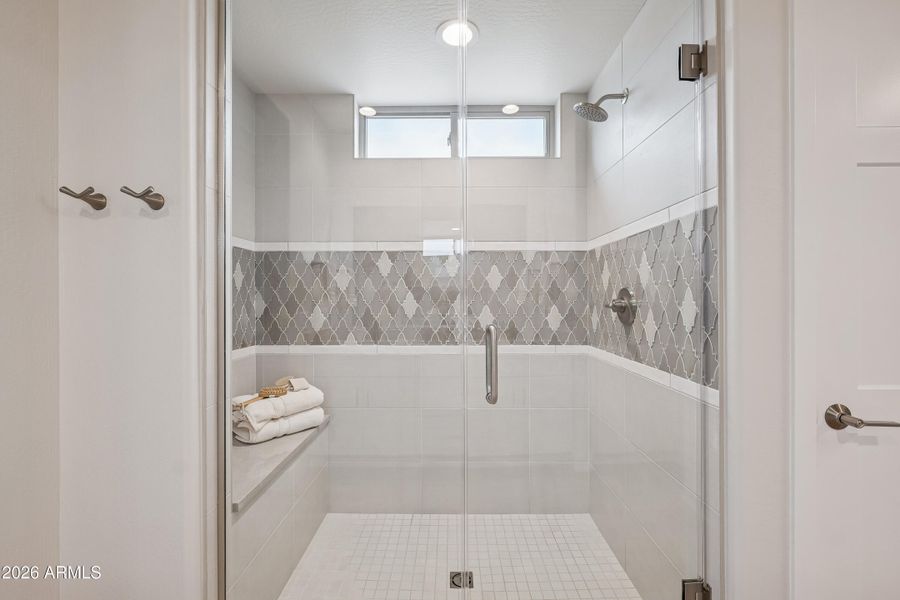 U47B.L29 Primary Bath Shower U47B.L29 Primary Bath Shower