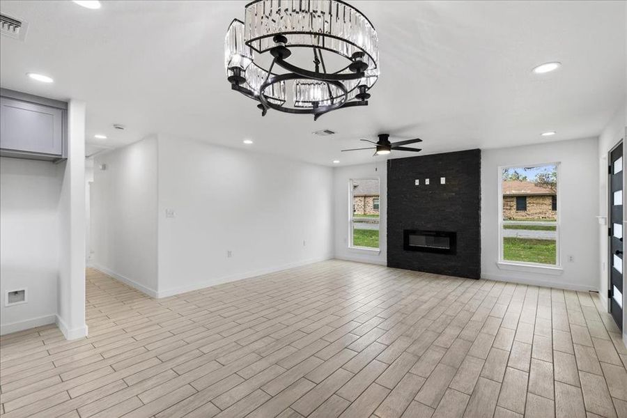 Spacious, unfurnished interior of a new home in , Gun Barrel City (Image 12). Spacious, unfurnished interior of a new home in , Gun Barrel City (Image 12).