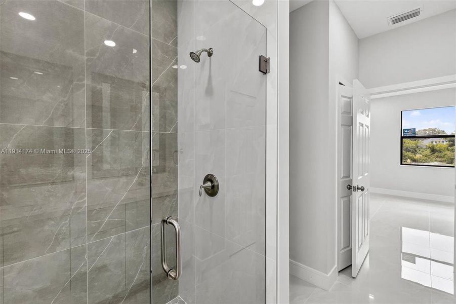 Close-up of interior finishes inside a home in , Lehigh Acres (Image 22).