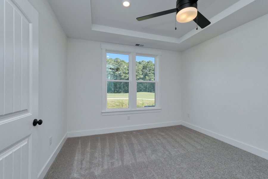 Spacious, unfurnished interior of a new home in Bally Castle, Murrells Inlet (Image 23).
