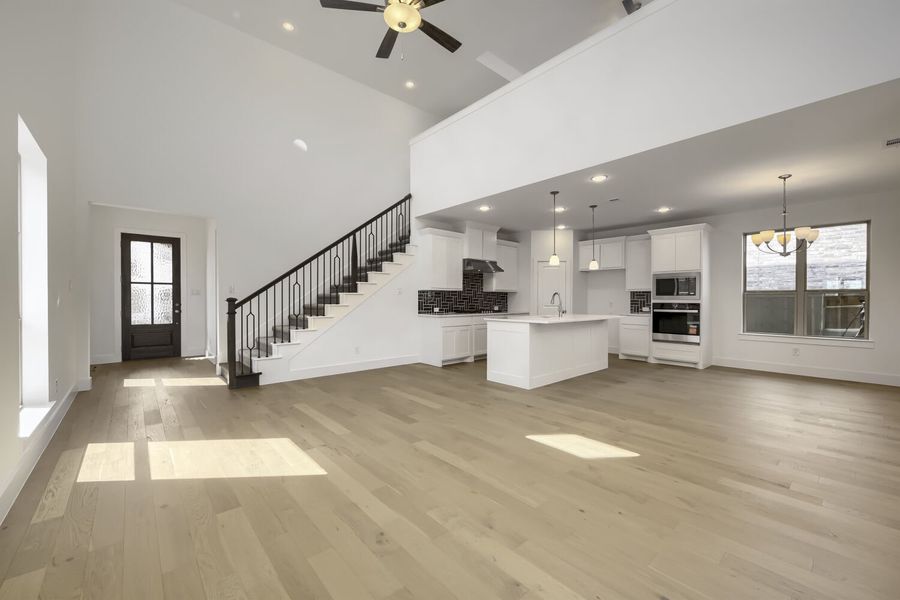 1724 Truro - Living Area