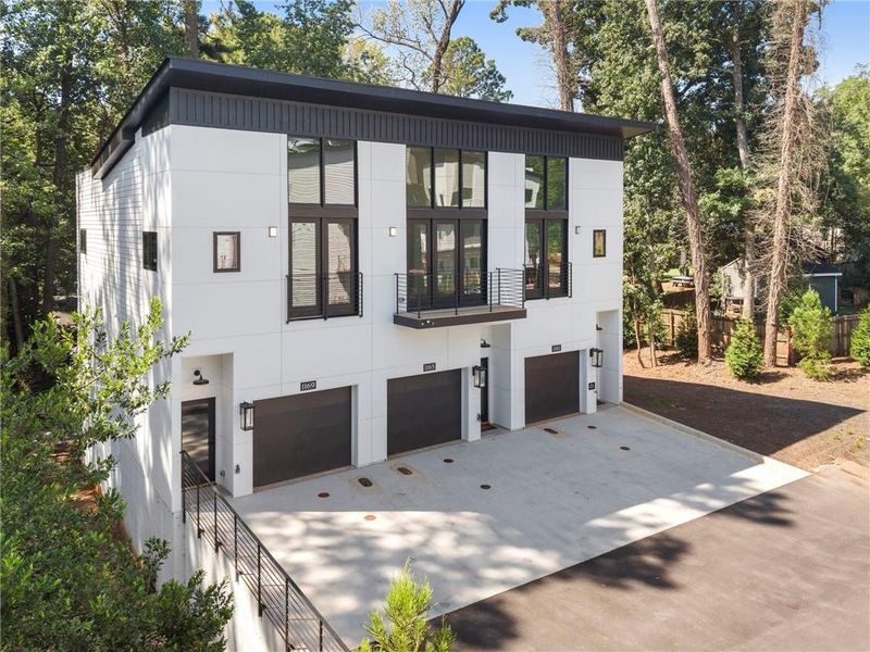 Front exterior of a new home in , Atlanta, GA, highlighting curb appeal (Image 1). Front exterior of a new home in , Atlanta, GA, highlighting curb appeal (Image 1).