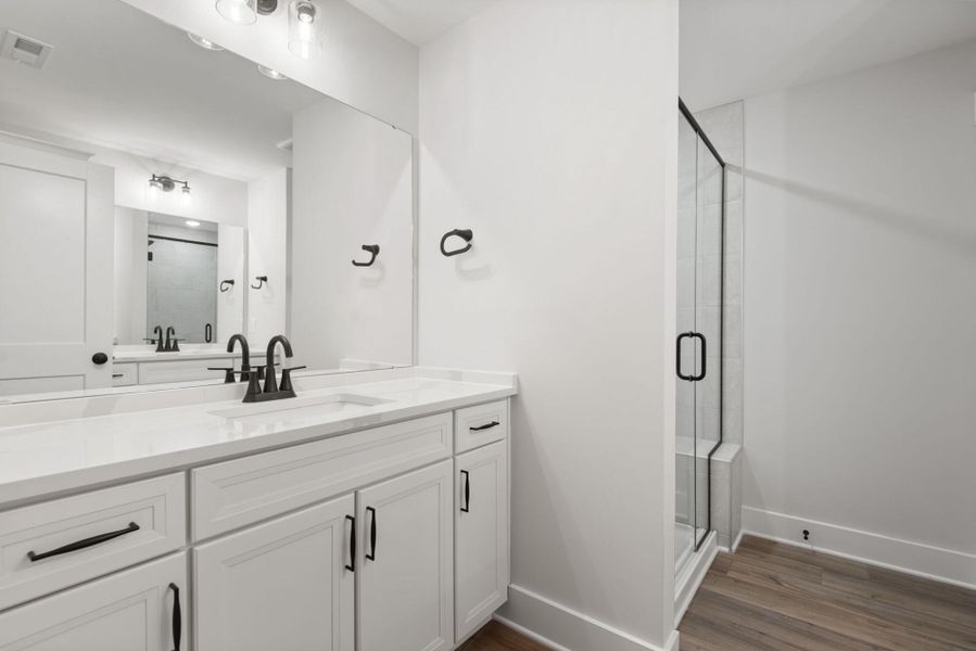 Furnished interior view inside a new home in Harbor Crossing, Greensboro (Image 9).