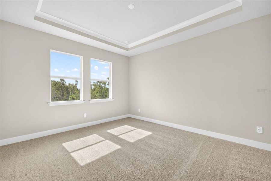 Spacious, unfurnished interior of a new home in Wellen Park, Venice (Image 24).