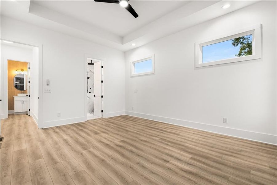 Spacious, unfurnished interior of a new home in , Jefferson (Image 22).