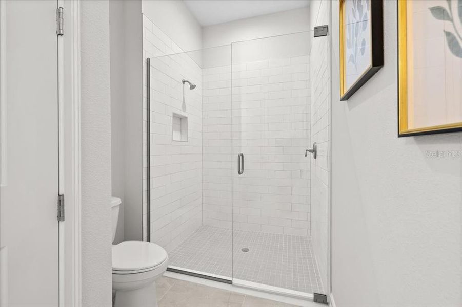 Furnished interior view inside a new home in , Lecanto (Image 10).