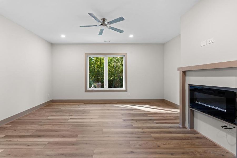 Spacious, unfurnished interior of a new home in , Peachtree Corners (Image 30). Spacious, unfurnished interior of a new home in , Peachtree Corners (Image 30).