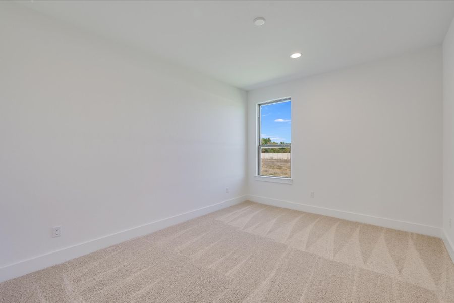 Representative unfurnished interior of a home built from the Llano II by Giddens Homes in Whispering Wind, Bertram (Image 123). Representative unfurnished interior of a home built from the Llano II by Giddens Homes in Whispering Wind, Bertram (Image 123).