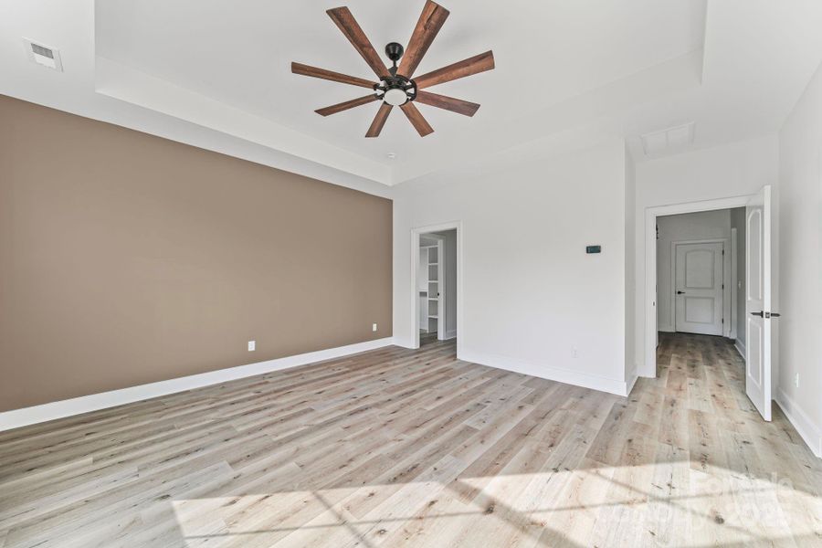 Spacious, unfurnished interior of a new home in , Kannapolis (Image 19).