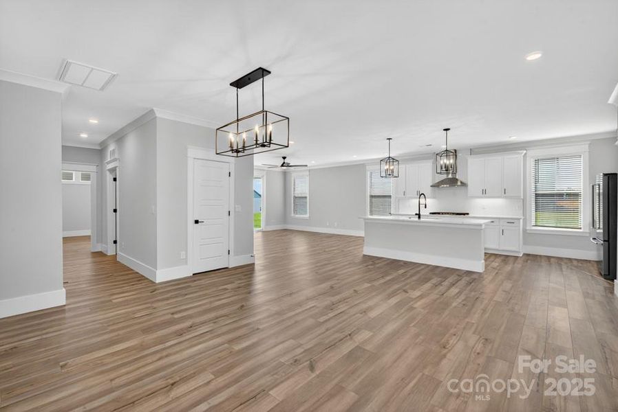 Spacious, unfurnished interior of a new home in , Rock Hill (Image 45). Spacious, unfurnished interior of a new home in , Rock Hill (Image 45).