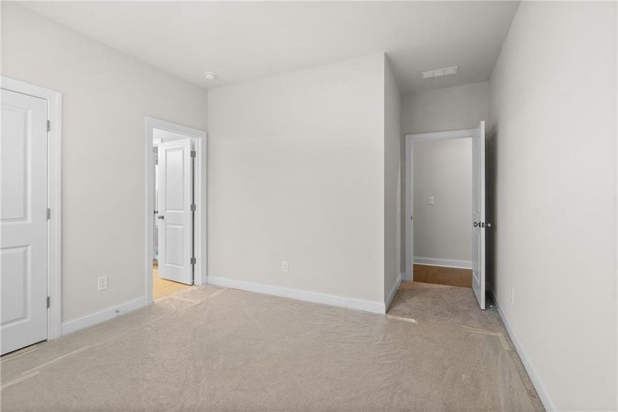 Spacious, unfurnished interior of a new home in Palisades, Cumming (Image 15).