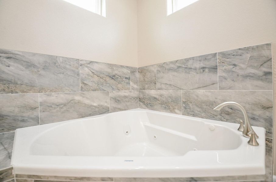 Close-up of interior finishes inside a home in , Plantersville (Image 19).