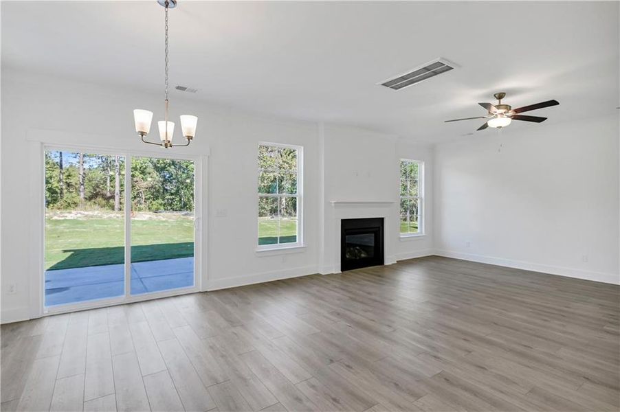 Spacious, unfurnished interior of a new home in Villas at Dawsonville, Dawsonville (Image 24).