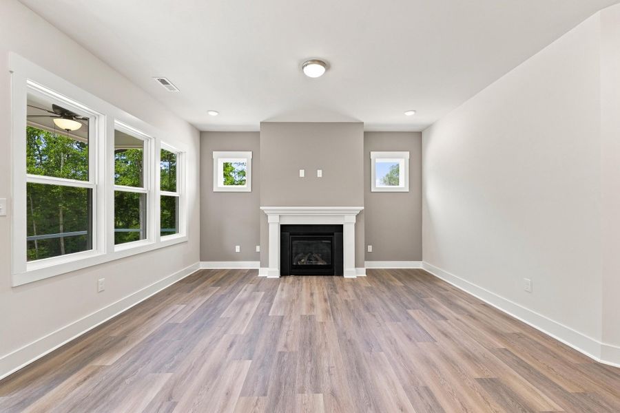 Spacious, unfurnished interior of a new home in McConnell Ridge, McLeansville (Image 19).