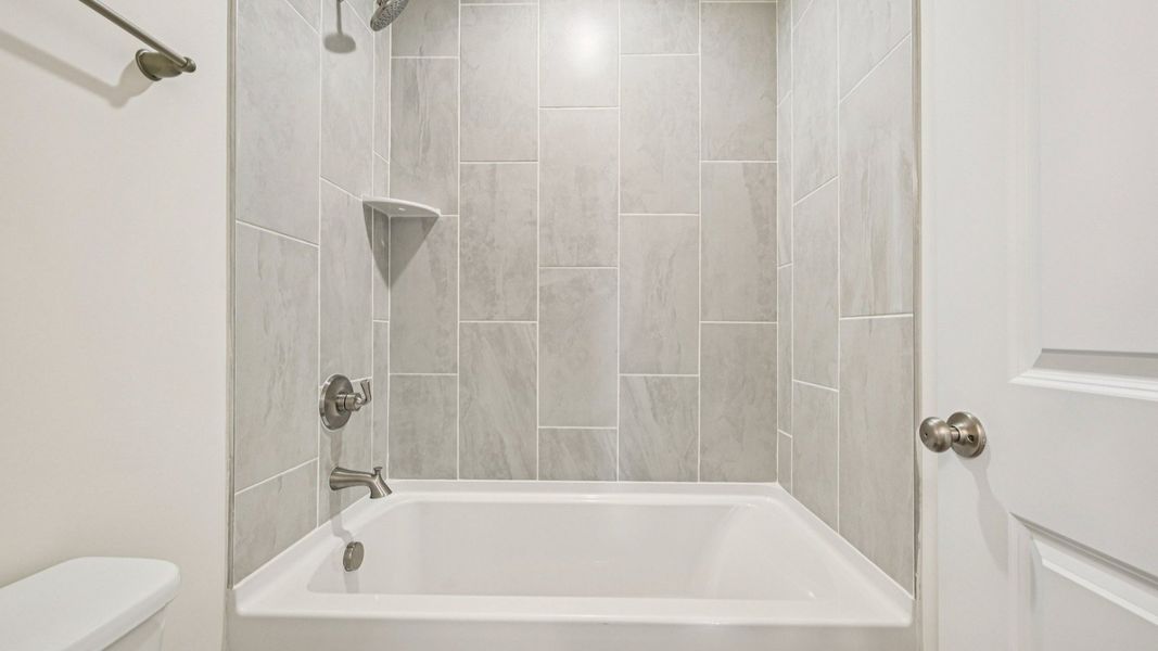 Representative furnished interior of a home built from the Juniper by DRB Homes in Essex Village, Franklinton (Image 48).