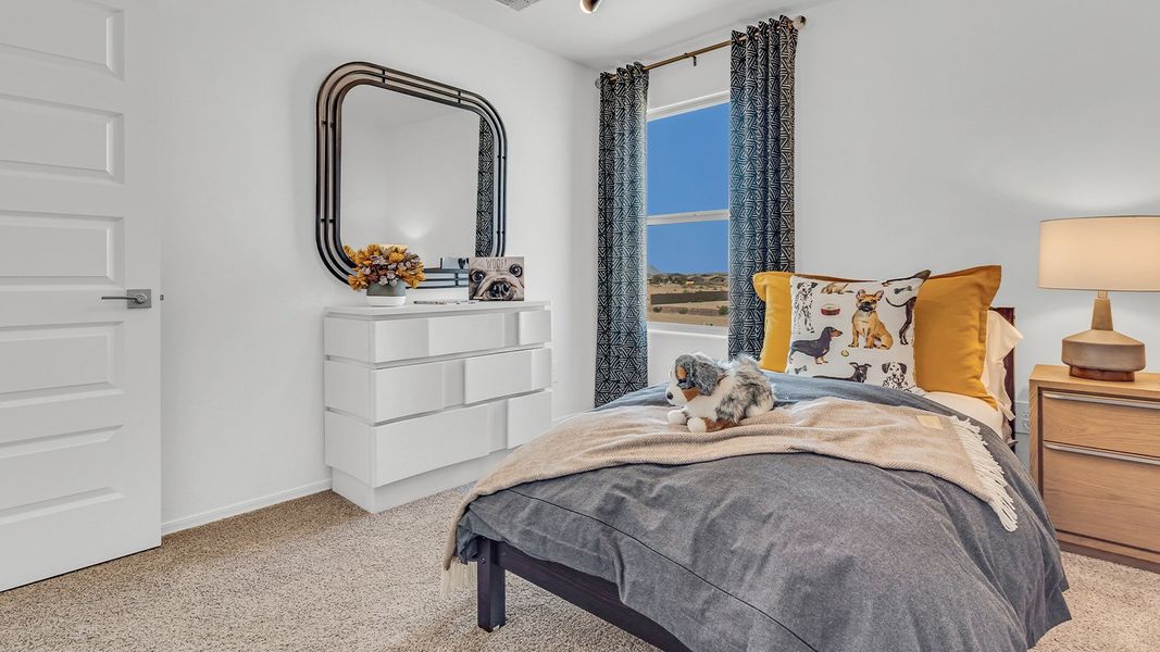 Furnished interior view inside a new home in Hanson Ridge, Vail (Image 39).