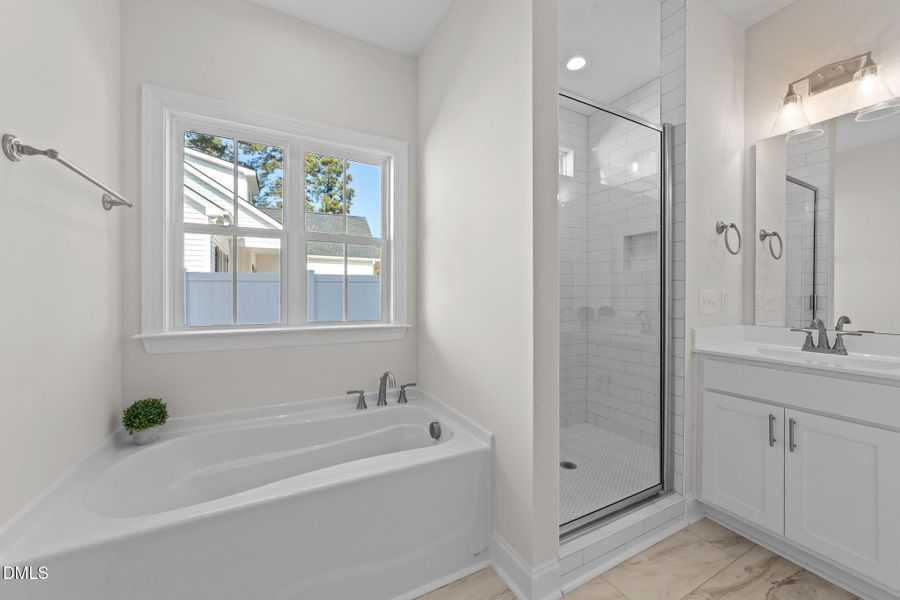 37-web-or-mls-VB4A5301 37-web-or-mls-VB4A5301