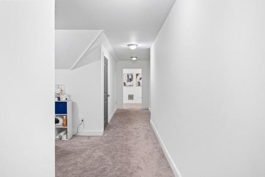 Spacious, unfurnished interior of a new home in , Douglasville (Image 22). Spacious, unfurnished interior of a new home in , Douglasville (Image 22).