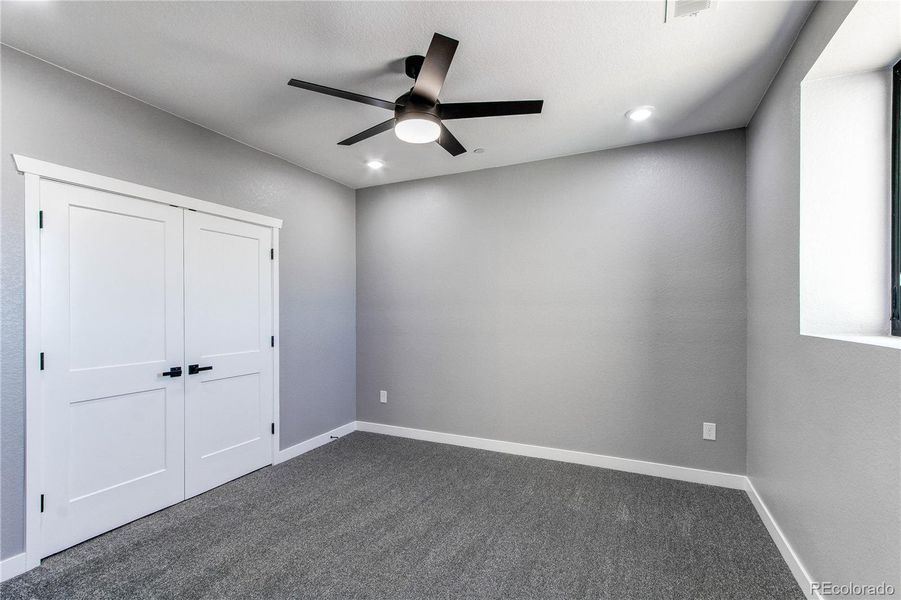 Spacious, unfurnished interior of a new home in , Strasburg (Image 22).