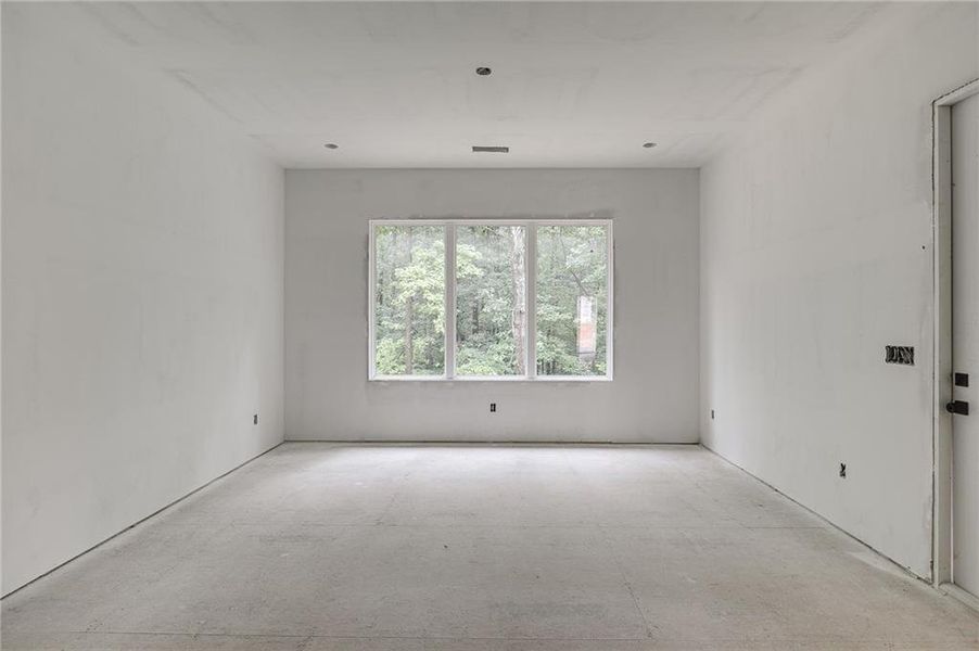 Image 41 of a home in .