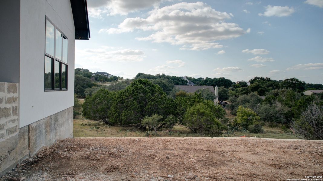 Image 32 of a home in .