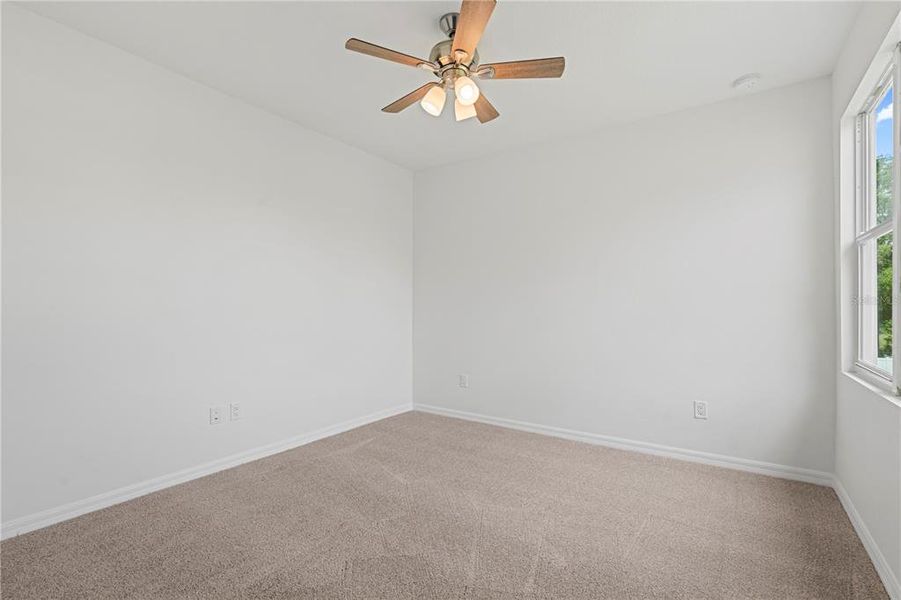 Spacious, unfurnished interior of a new home in , Sanford (Image 34).