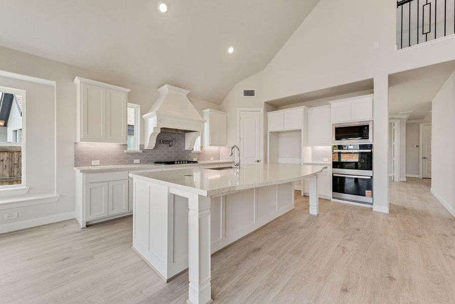 Furnished interior view inside a new home in South Pointe, Mansfield (Image 5).