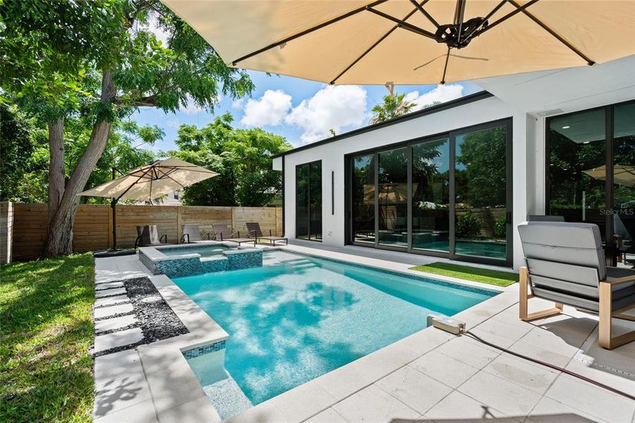 Exterior details and patio area of a home in , Sarasota (Image 4).