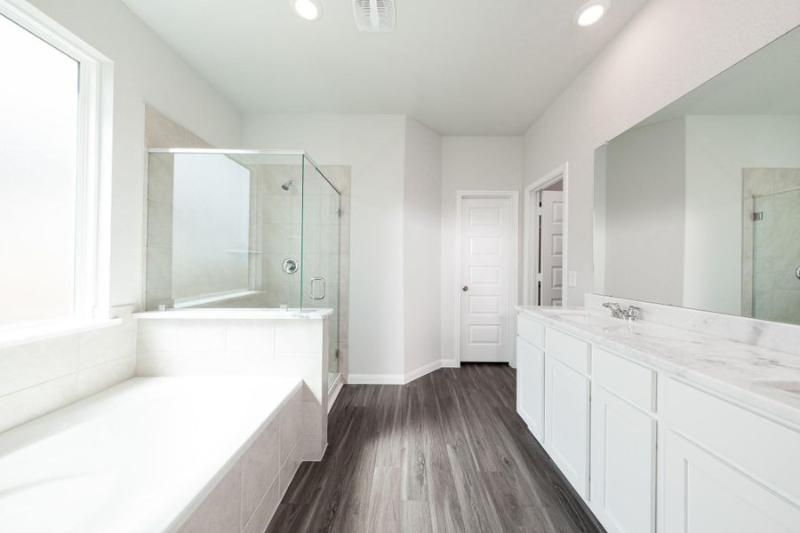 Image 21 of a home in Bluestem. Image 21 of a home in Bluestem.