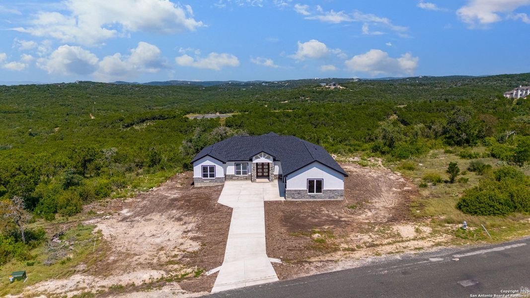 Image 33 of a home in . Image 33 of a home in .