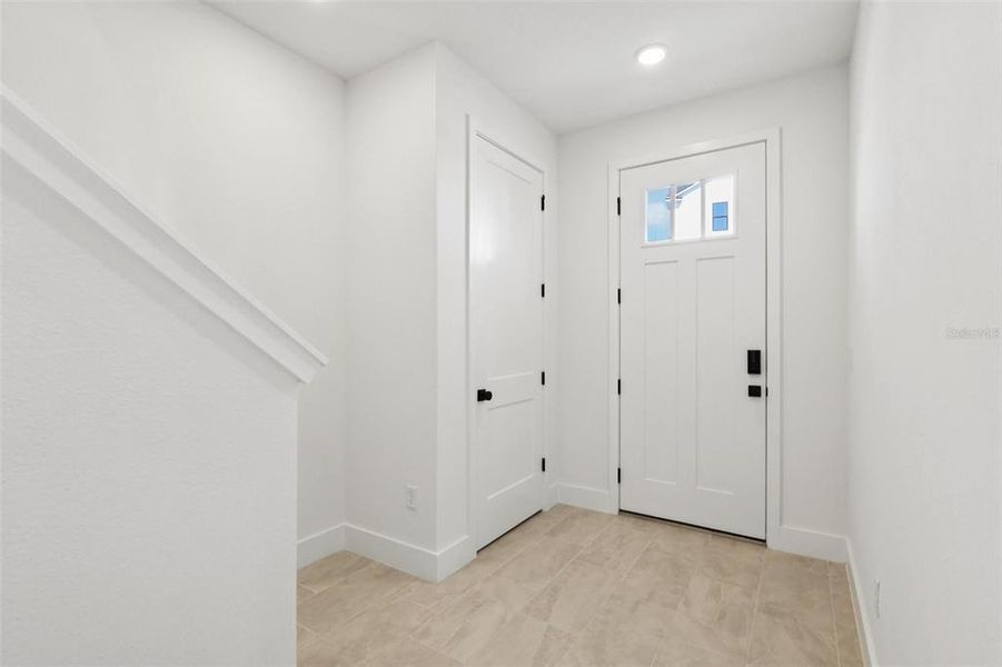 Spacious, unfurnished interior of a new home in Parkview at Hamlin, Winter Garden (Image 12). Spacious, unfurnished interior of a new home in Parkview at Hamlin, Winter Garden (Image 12).