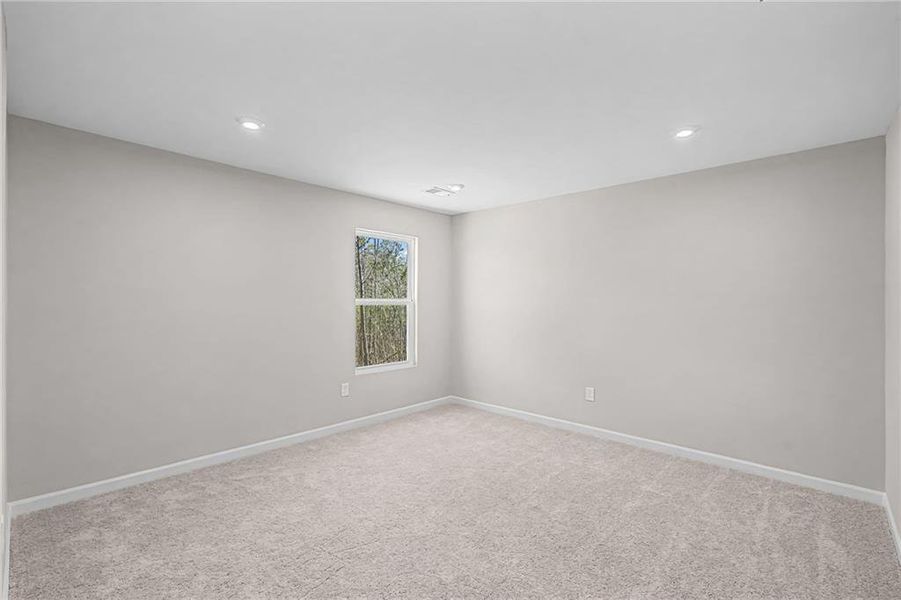 Spacious, unfurnished interior of a new home in Twin Lakes, Hoschton (Image 33). Spacious, unfurnished interior of a new home in Twin Lakes, Hoschton (Image 33).